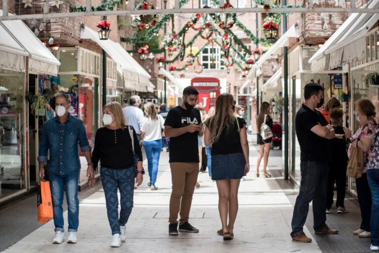 La crisis económica que atraviesa la Argentina empieza a sentirse fuerte en el microcomercio de Rosario. Archivo.