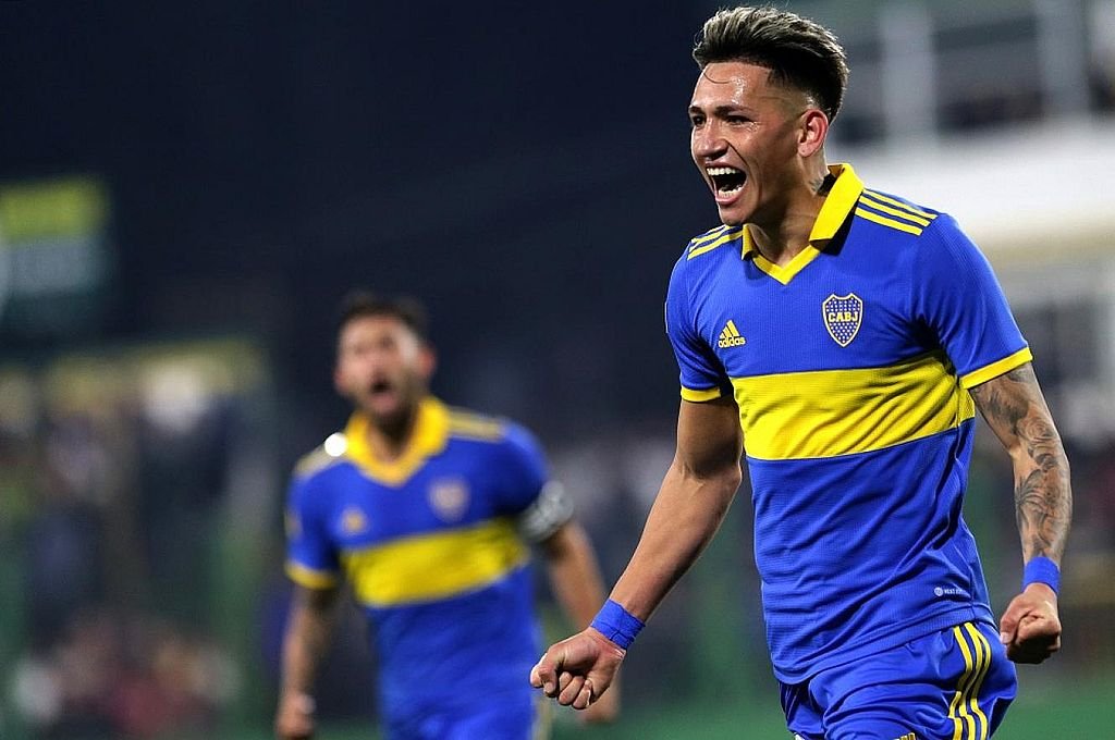 Boca quiere comprar el 30% del pase de Luis Vázquez a Patronato.