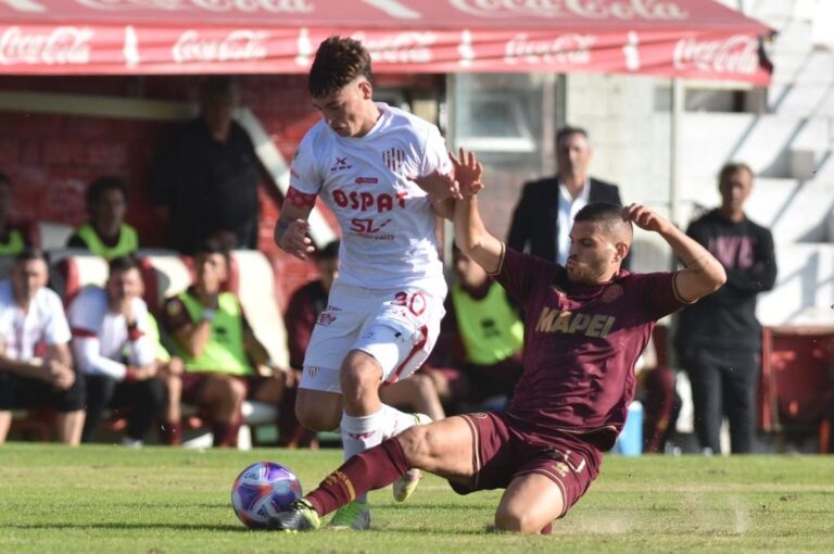 Unión gobernó el trámite jugando 'a muerte' cada pelota