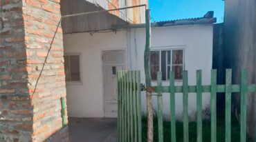En esta vivienda de General Ramírez fueron hallados los cuerpos.