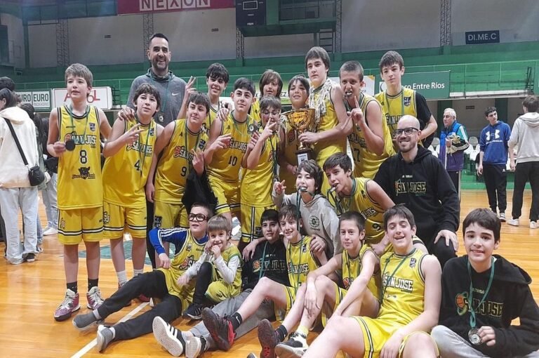 Colegio San José campeón de Oro.