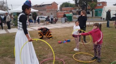 Cabe señalar que el financiamiento para la ejecución de esta obra se enmarca en el Programa Argentina Unida por la Integración de Barrios Populares de la Secretaría de Integración Socio Urbana del Ministerio de Desarrollo Social de la Nación. Gentileza