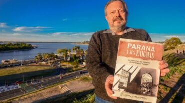 Raúl Avellaneda muestra su obra