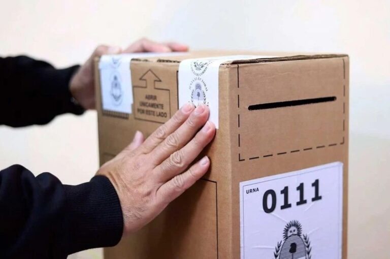 La logística de las elecciones pasa de manos