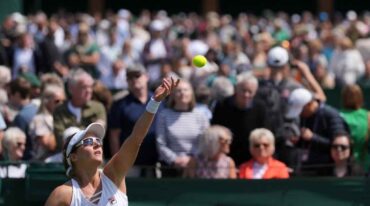 La tenista formada en el CAF fue superada por la bielorrusa Azarenka. Twitter: @sebatorok.