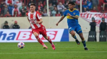 Los rojiblancos dominaron el partido