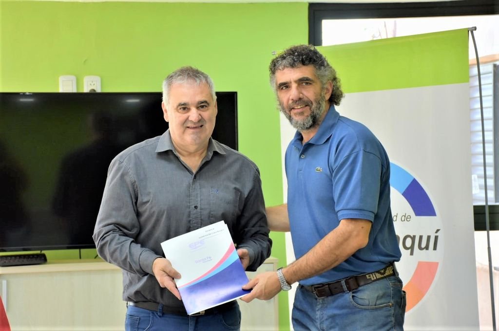 Caussi firmó convenios con autoridades locales Gentileza