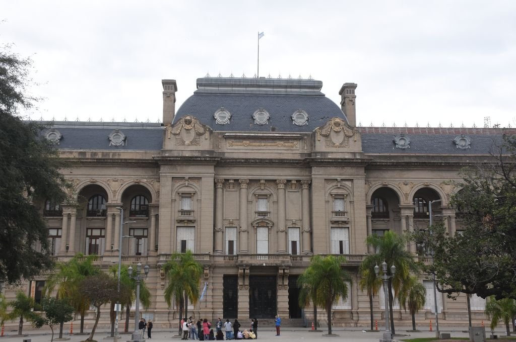 La estrategia para intentar desprestigiar al adversario político a través de noticias falsas