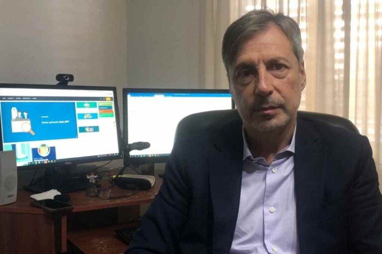 El funcionario dijo que desde su fiscalía han realizado muchos procedimientos en los cuales se han incautado grandes cantidades de marihuana que viene desde el principal productor de esa droga (Paraguay) que ingresa a la Argentina. Gentileza.