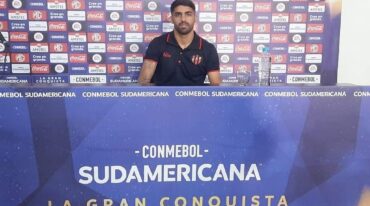Fabio Vázquez habló del partido de mañana ante Botafogo. Juan Manuel López