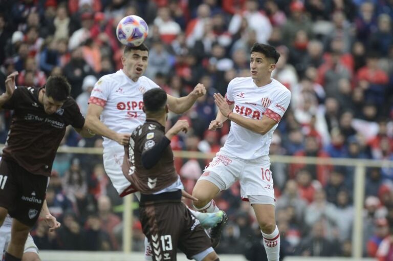 Además de la baja de su 'figurita' y más allá del correcto partido del pibe Del Blanco en lo posicional