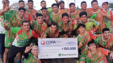 Huracán (La Criolla) es el clasificado de la Liga Verense tras superar a Gimnasia (Vera). Gentileza: prensa Copa Santa Fe.