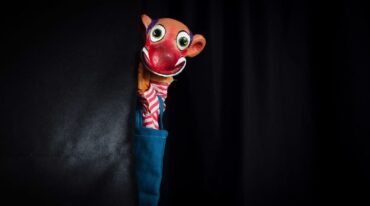 Artistas que se presentan en todos y cada uno de los rincones posibles para llegar a las infancias