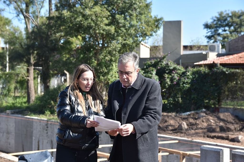 La del Canal Sur no es una obra aislada sino parte de una estrategia de intervención en todo el sector sur que incluye la refuncionalización de la plaza del barrio Pizzurno