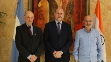 Perotti expresó que 'queremos acompañar el crecimiento de India con una mayor vinculación comercial y una mayor posibilidad de intercambio. Ese intercambio no solamente en los sectores tradicionales