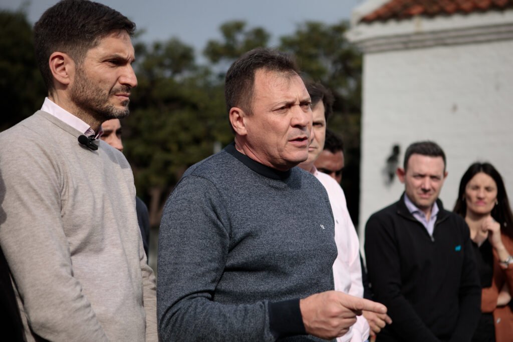 Raimundo auguró que 'los próximos cuatro años que vienen serán los mejores para San Lorenzo'. Y agregó: 'Vamos a trabajar codo a codo con Maximiliano Pullaro para darles a los sanlorencinos lo que Perotti nos quitó: seguridad y salud'. Gentileza