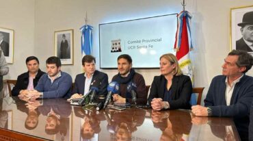 Los candidatos a gobernador y vicegobernadora se reunieron en una sede de la UCR. Gentileza.