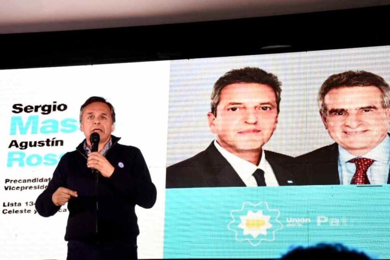 Diego Giuliano encabezó el acto en la sede social del Club Atlético Central Córdoba. Gentileza.