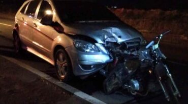 El motociclista murió por la colisión. Gentileza.
