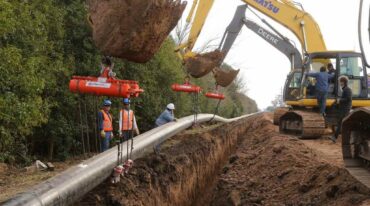 El gasoducto Gran Rosario permitirá aumentar en un 30% la capacidad de acceso al gas natural de esta región. Gentileza: prensa Gobierno de Santa Fe.