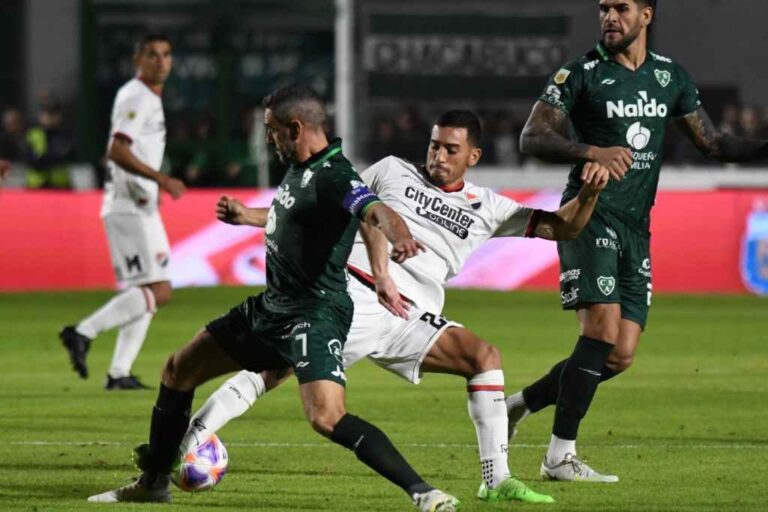 Comienza el "mano a mano". Newell's tendrá una dura prueba contra uno de los grandes de Brasil. Archivo.