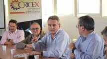 El precandidato a vicepresidente estuvo en la Cricex. Gentileza.