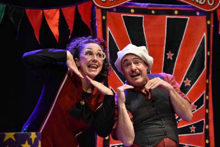 'Payasos contra el clima' del grupo Los Macanos Borondongos