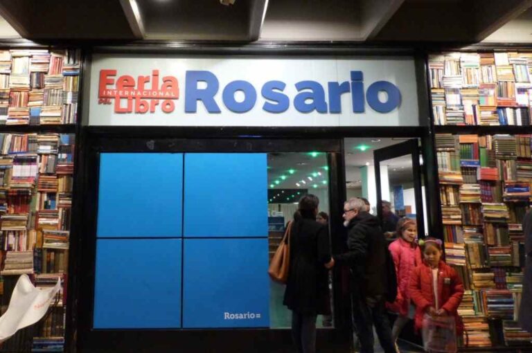 La feria ofrece la posibilidad de observar a autores poco conocidos. Gentileza.