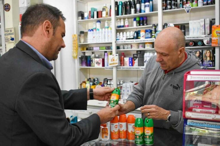 El programa Guía de Buenas Prácticas Comerciales certificará tres niveles de cumplimiento de ciertos parámetros establecidos por normativa provincial. Gentileza: prensa Gobierno de Santa Fe.