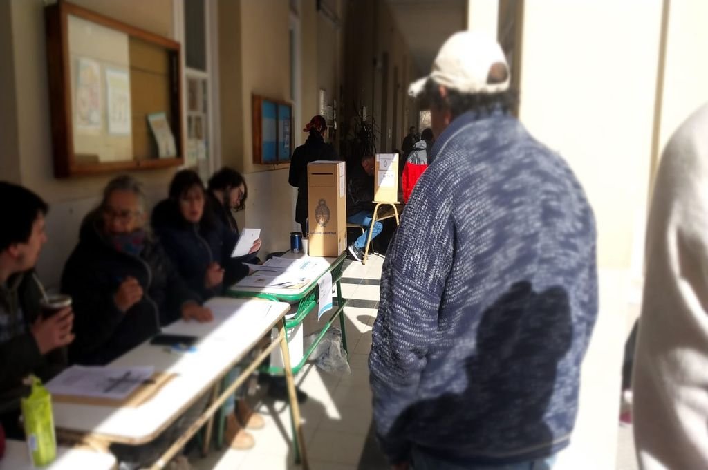 En el departamento Paraná se registra un alto número de votantes. Nicolás García