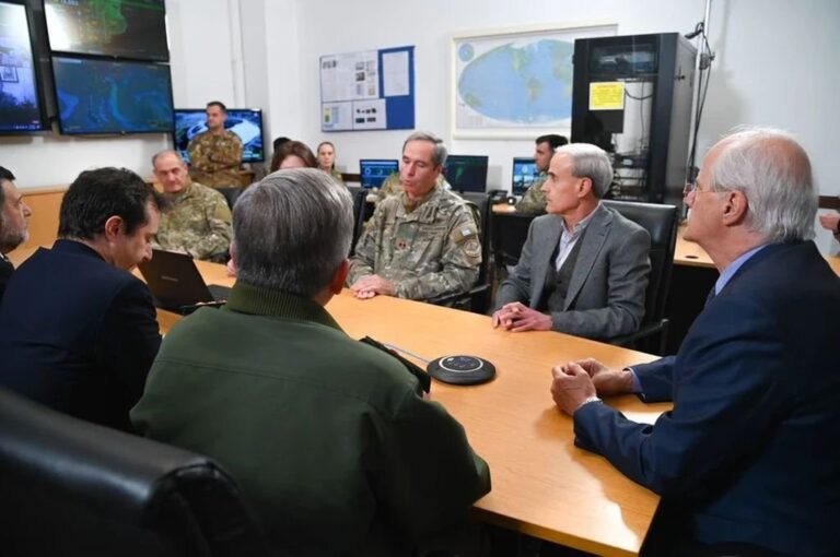 El general de brigada Jorge Fabián Berredo adelantó su compromiso de 'llegar hasta el último paraje'.  Gentileza