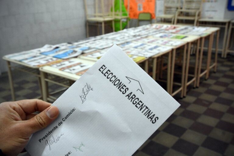 Quienes no asistan a las PASO a emitir su voto