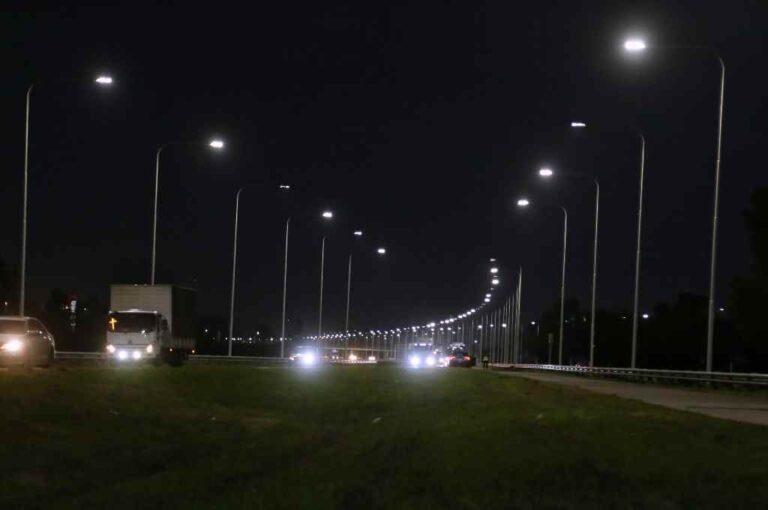 El sector con iluminación es de 22 kilómetros. Gentileza: prensa Gobierno de Santa Fe.