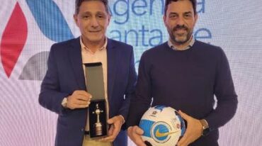 Molina buscará suceder a Lenzi.