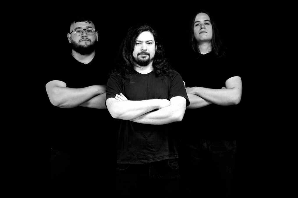 El trío de metal alternativo formado en Reconquista se presentará el 25 de agosto en Rosario. Gentileza.