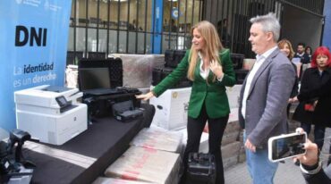 Florencia Carignano logró traer a la capital santafesina una oficina de Migraciones. Mauricio Garín.
