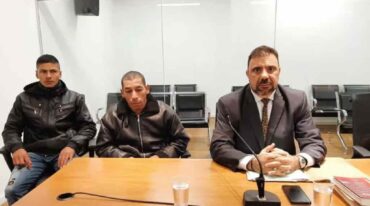 Los acusados y su abogado defensor. Norte24.