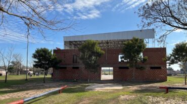 'Hoy se están llevando a cabo trabajos en el primer piso del gimnasio cubierto