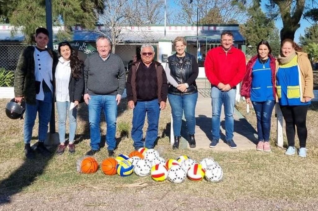 Michlig -al término de la recorrida- destacó 'la existencia del Programa legislativo de Fortalecimiento Institucional