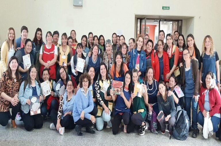 Numerosa participación tuvo la jornada que promueve la lectura en el nivel inicial.
