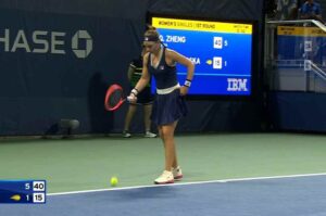 Podoroska sólo pudo hacer un game en su debut. Twitter.