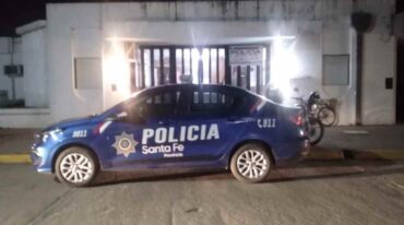 Los malvivientes fueron trasladados a la Comisaría 3ª de Barrancas y luego a la 14 de San Fabián. Gentileza.