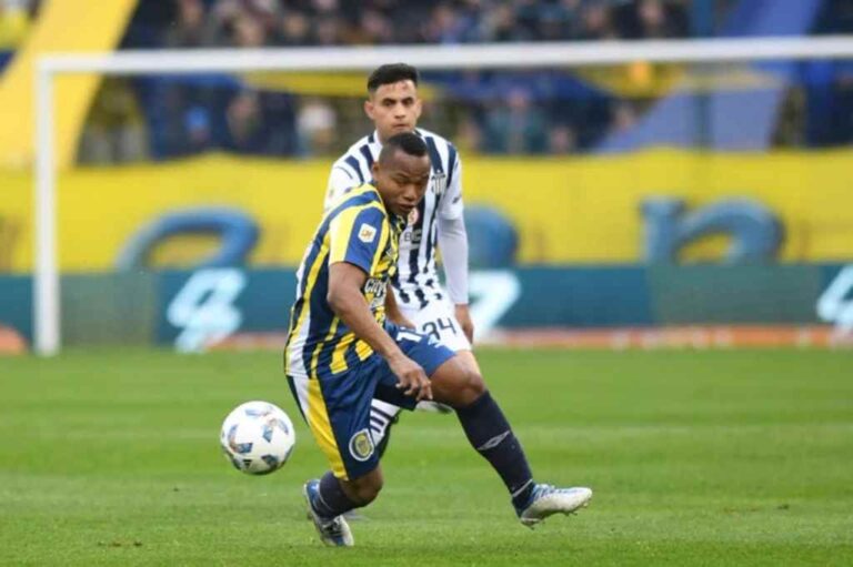 Campaz marcó el primer tanto canalla. Gentileza: prensa Rosario Central.