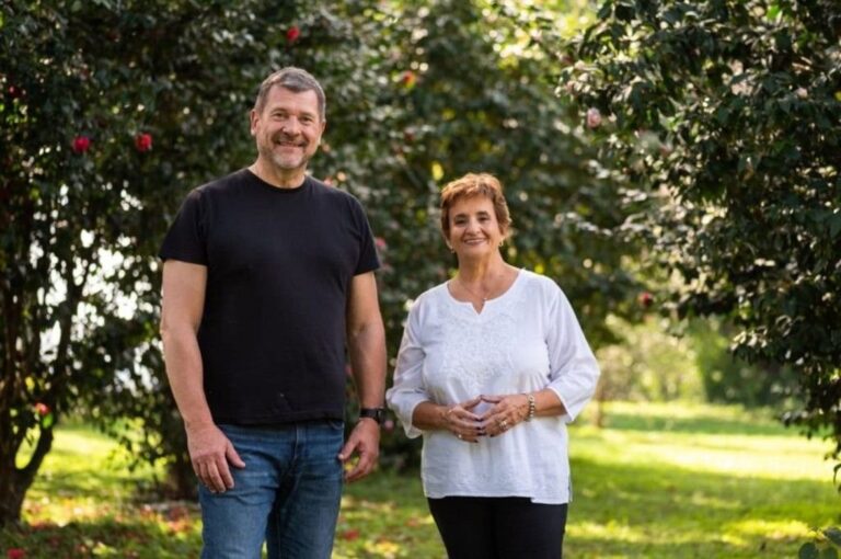 Armando Gay y Mireya López Bernis