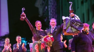 La pareja integrada por los rosarinos Sandra Leal y Sergio Decrin obtuvo el primer lugar en Tango Senior. gentileza Buenos Aires Ciudad