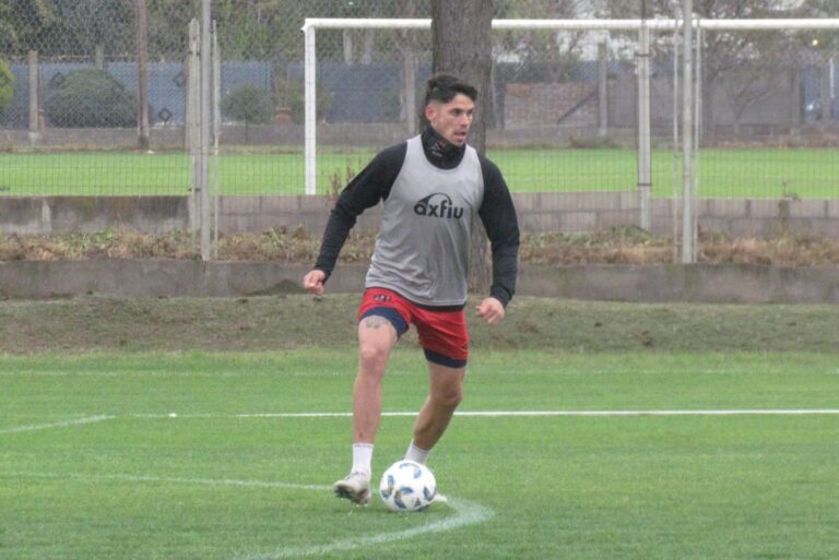 Mateo Levato palpitó el partido contra Nueva Chicago cómo una final.  Gabriel Obelar