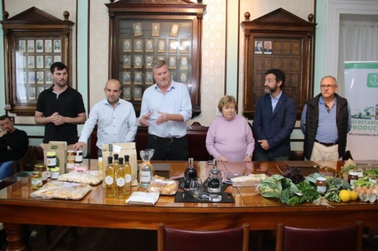 Cada uno de los participantes del programa presentes