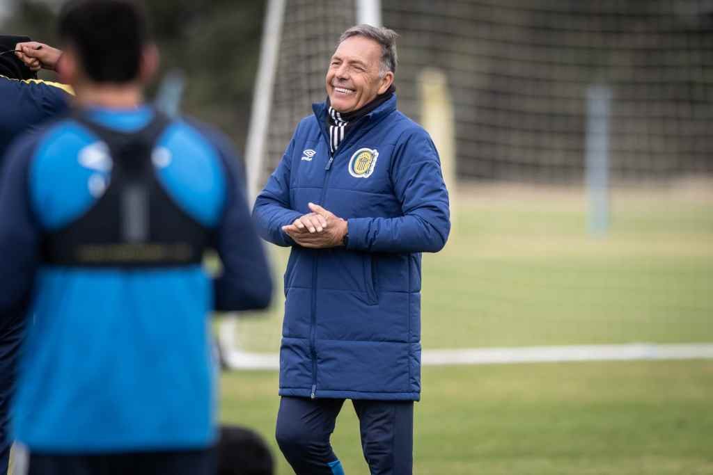 Con todos los jugadores a disposición