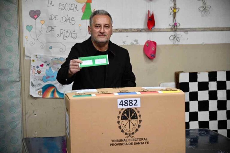 Lewandowski votó en la mesa 4.882. Marcelo Manera.