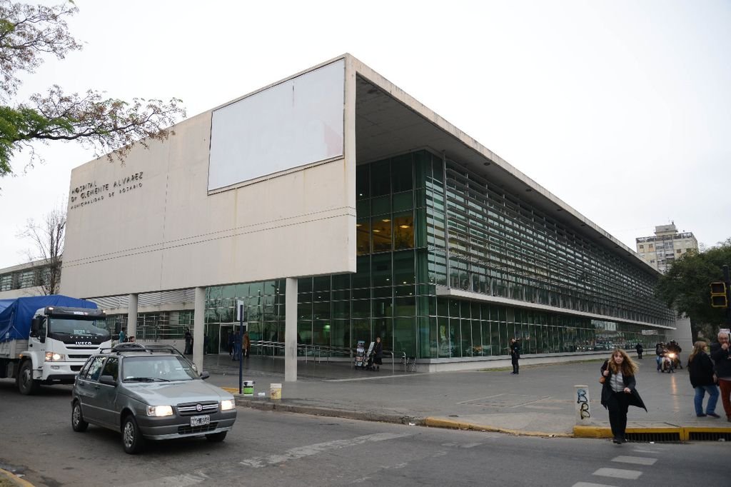 El joven de 20 años falleció en el HECA. Archivo.